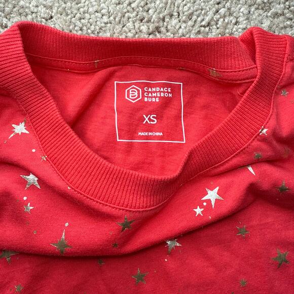 Candace Cameron Bure Longsleeve Red Top with Foil Star Print Size XS - Picture 4 of 5